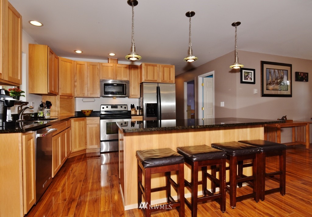 7421 Northeast Elfendahl Pass Road Belfair, WA 98528 - Photo 10 of 24 Gallery Image 10