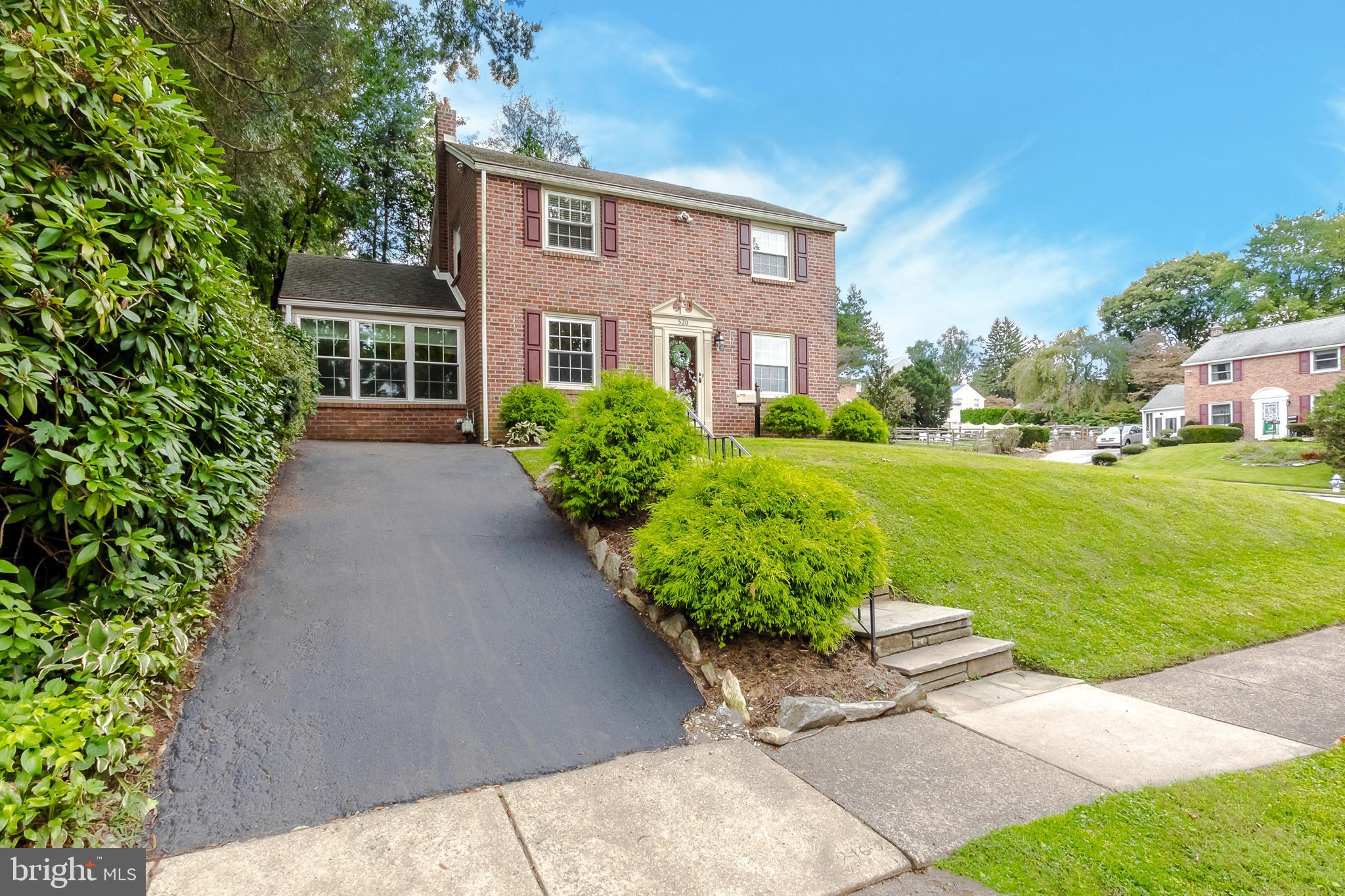 520 Rutherford Drive Springfield, PA 19064 - Photo 2 of 24