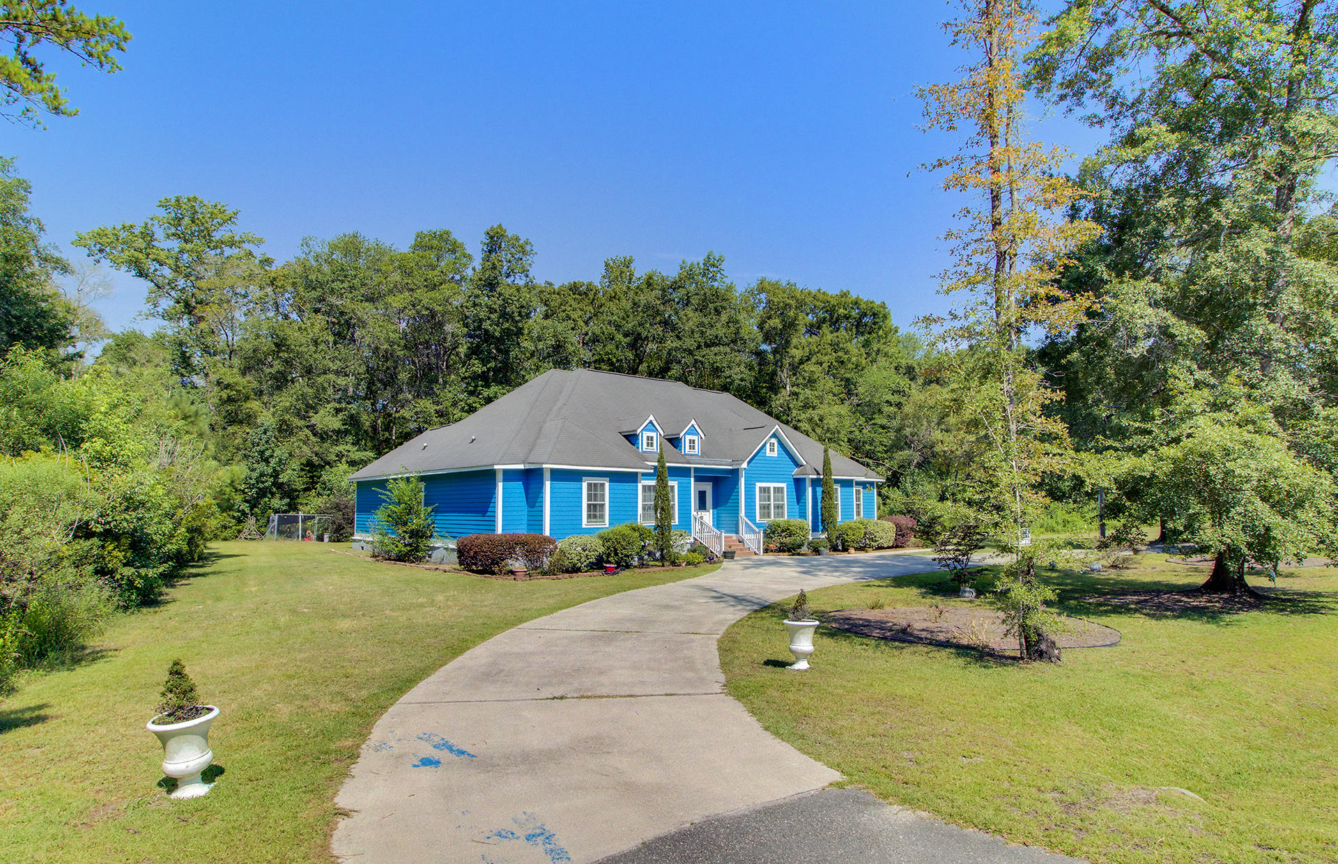 8667 Parkers Ferry Road Adams Run, SC 29426 - Photo 3 of 48 3