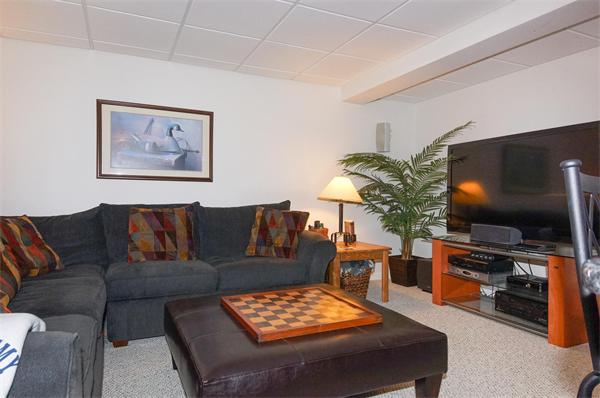 16 Surrey Road Littleton, MA 01460 - Photo 17 of 20 Gallery Image 17