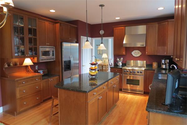 16 Surrey Road Littleton, MA 01460 - Photo 2 of 20 Gallery Image 2