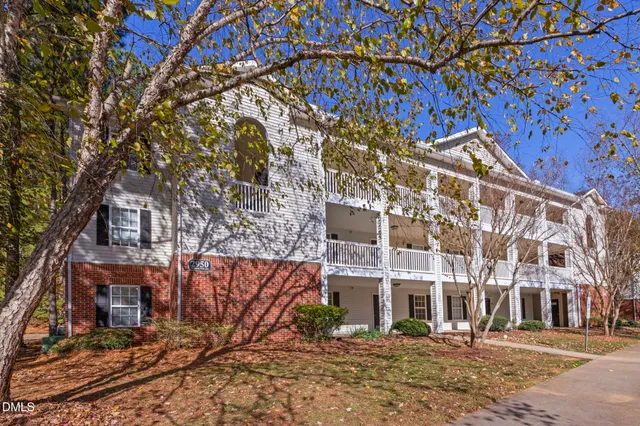 $225,000 | 2950 Trailwood Pines Lane, Unit 104, Raleigh, NC 27603