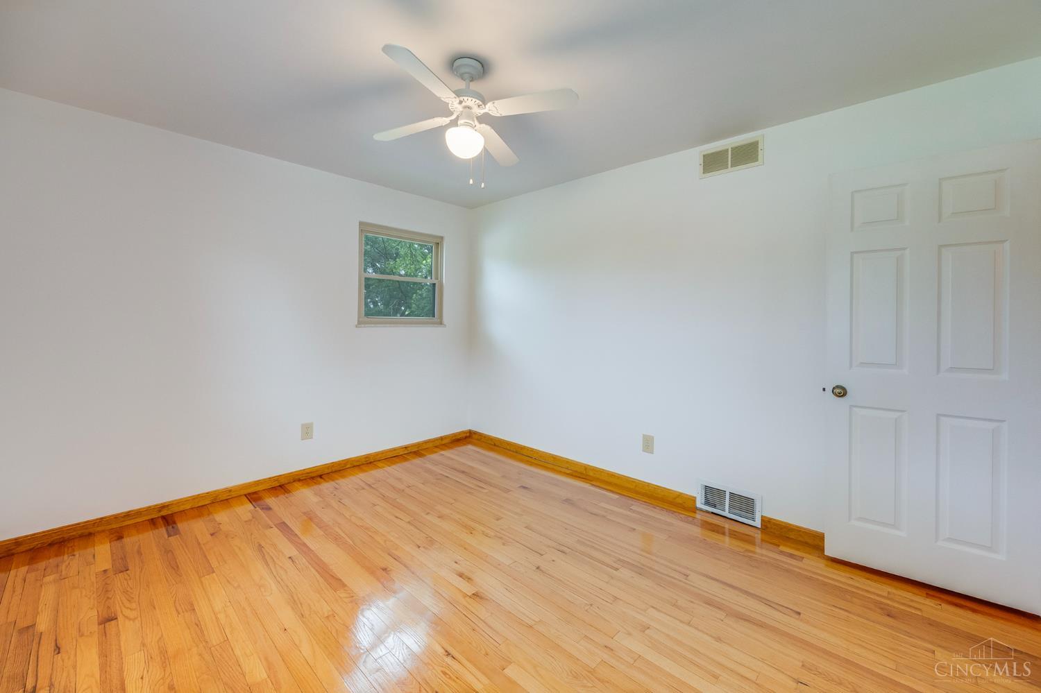 10495 Pottinger Road Cincinnati, OH 45251 - Photo 40 of 63