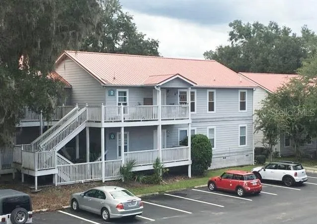a car parked in front of a house