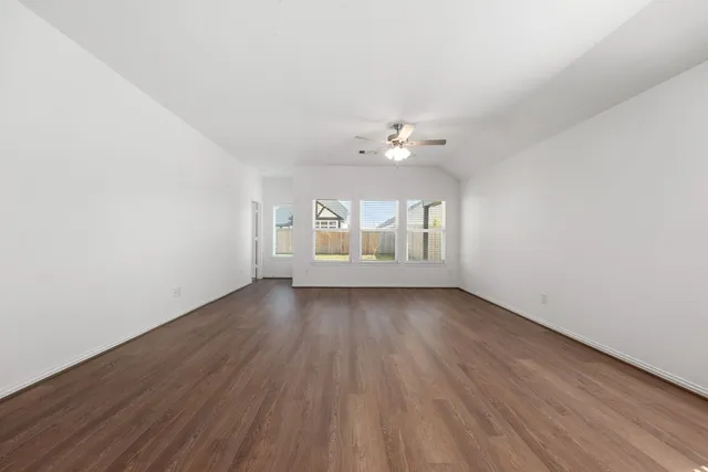 $2,650 | 12210 Bell County Court, Cypress, TX 77433