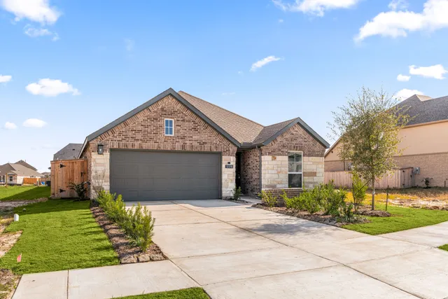 $2,650 | 12210 Bell County Court, Cypress, TX 77433