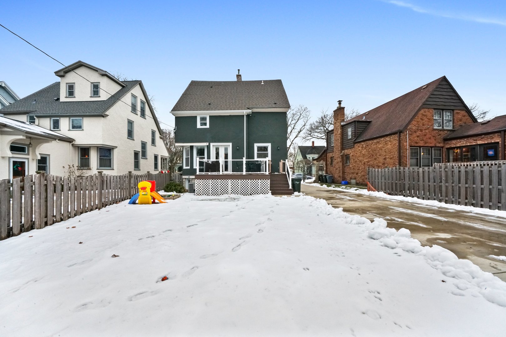 90 Lawton Road Riverside, IL 60546 - Photo 31 of 32