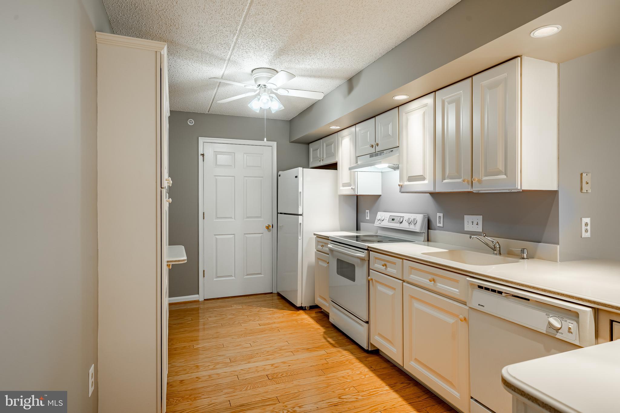 324 Brandon Road Norristown, PA 19403 - Photo 11 of 33