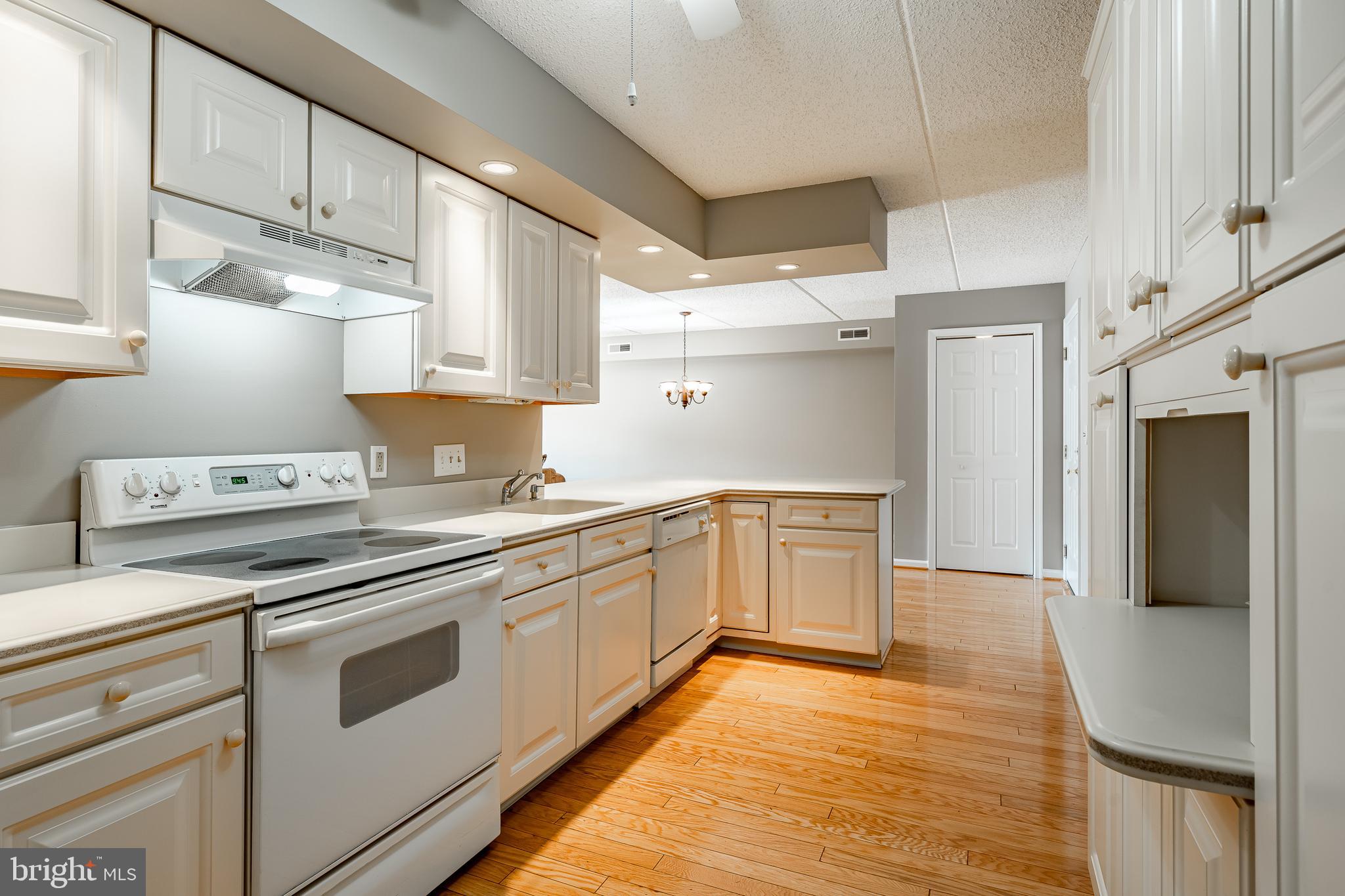 324 Brandon Road Norristown, PA 19403 - Photo 12 of 33