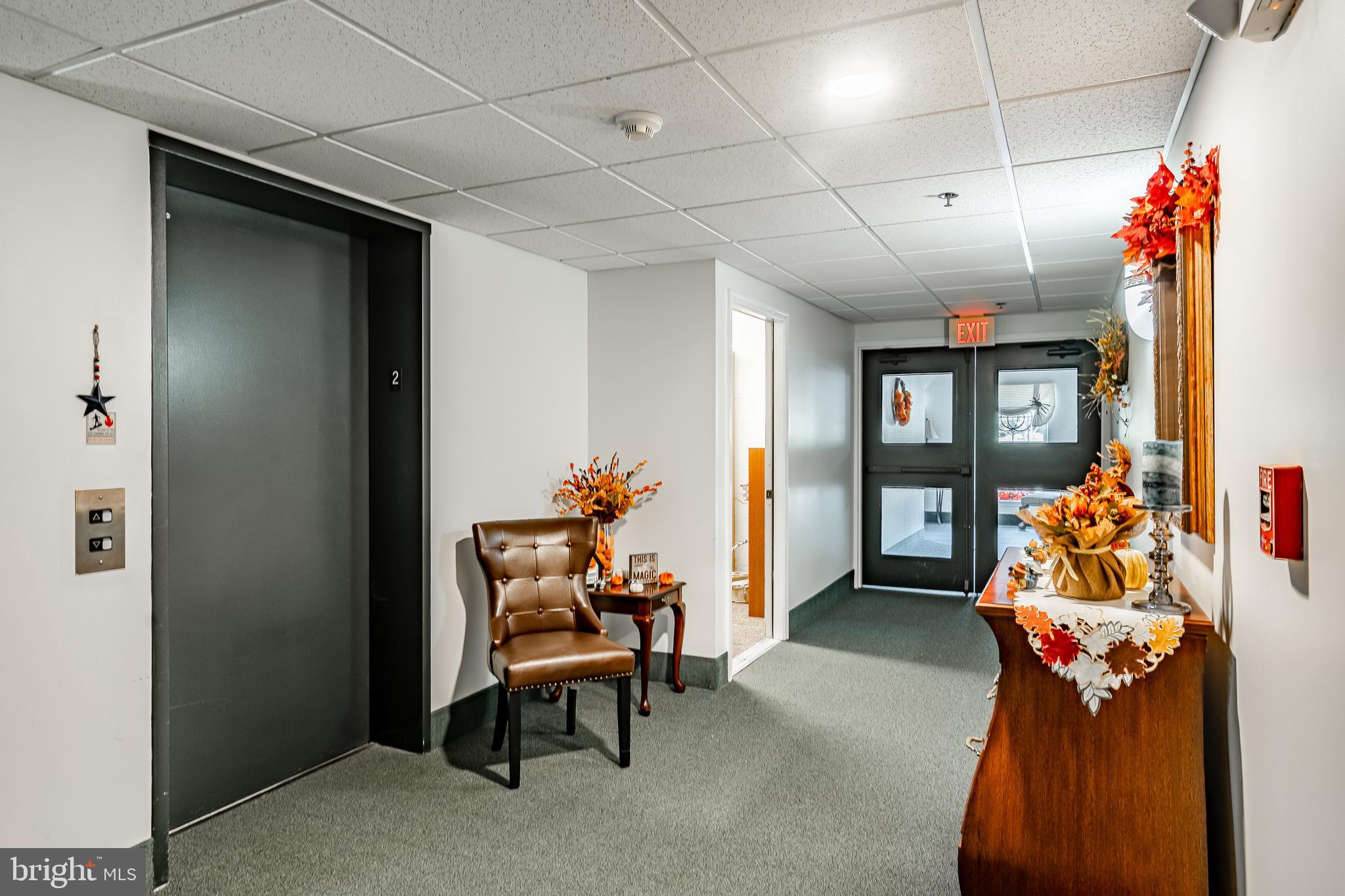 324 Brandon Road Norristown, PA 19403 - Photo 7 of 33