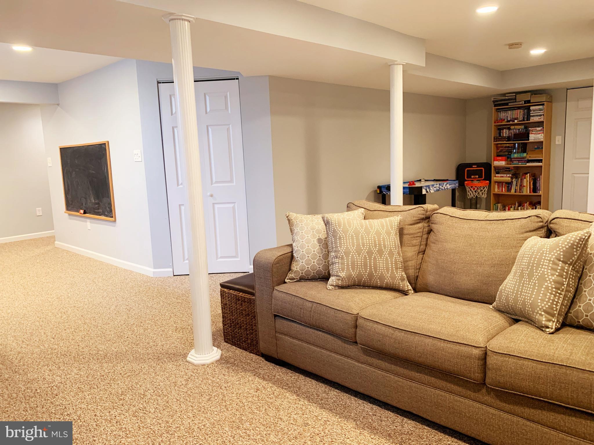 121 Ridgewood Way Burlington, NJ 08016 - Photo 22 of 29 Gallery Image 22