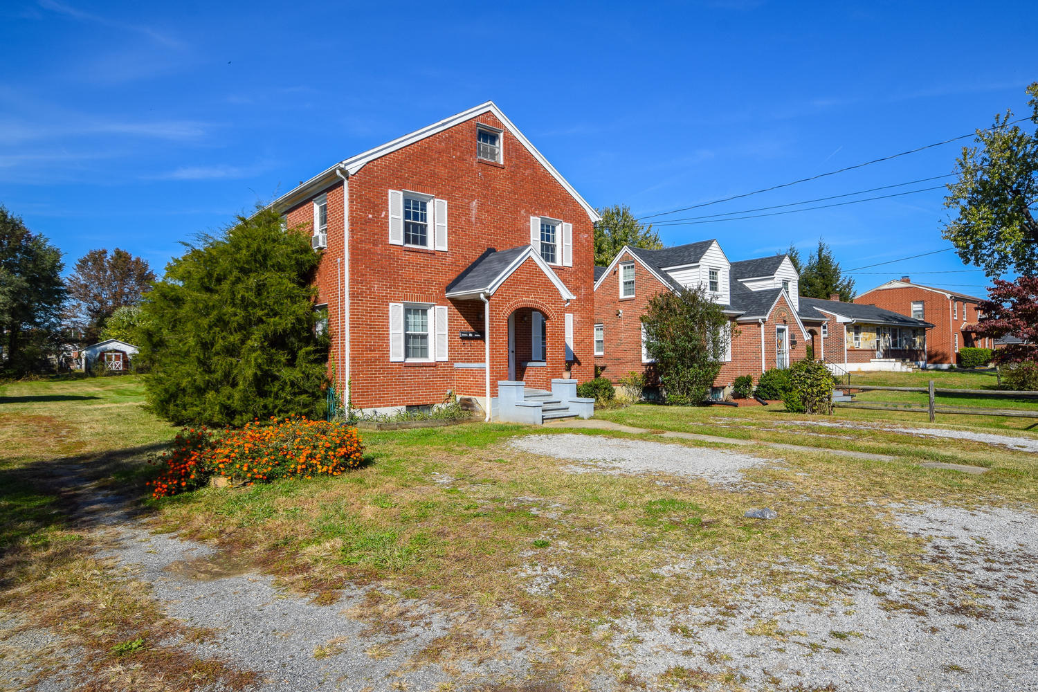 422 Fieldale Road Northeast Roanoke, VA 24012 - Photo 22 of 29 422 Fieldale Rd NE Roanoke VA-large-021-