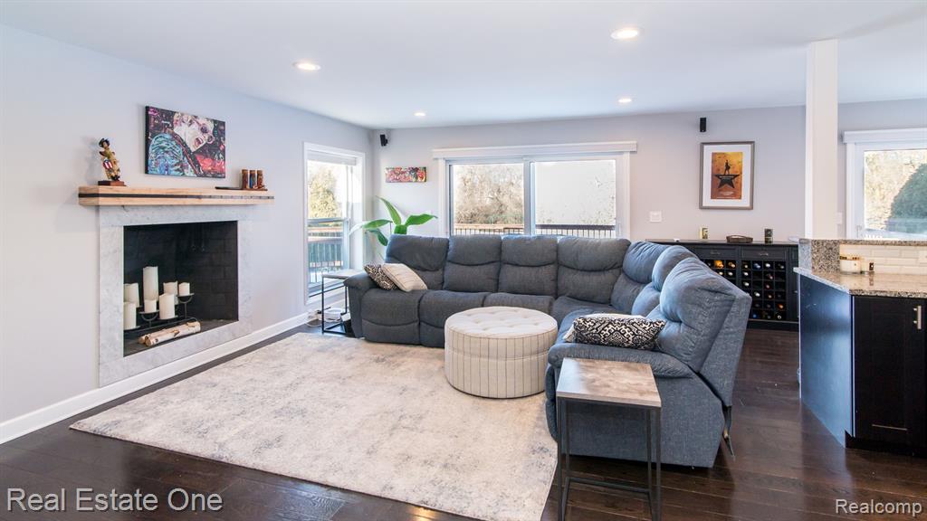 35280 Spring Hill Road Farmington Hills, MI 48331 - Photo 29 of 62