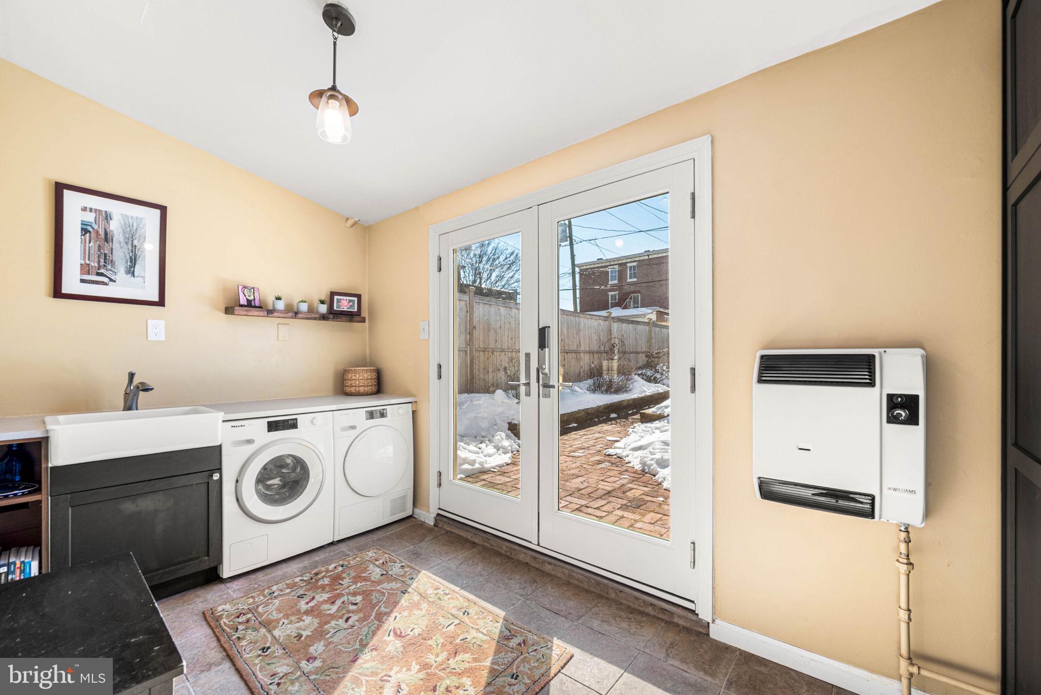220 South Walnut Street West Chester, PA 19382 - Photo 14 of 37 Mudroom