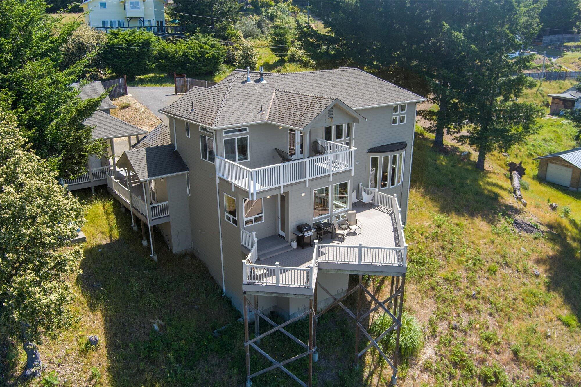 195 Parsons Road Whitethorn, CA 95589 - Photo 80 of 86