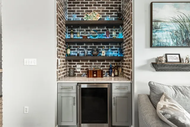 $2,395,000 | 333 Sea Winds Drive, Santa Rosa Beach, FL 32459