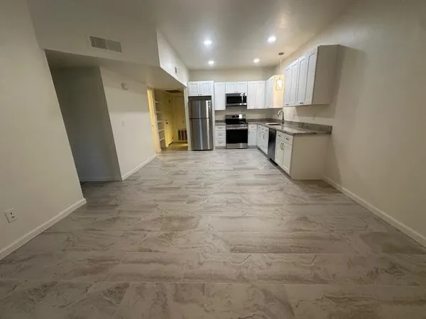 $1,450 | 1126 West Elliot Road, Unit 1038, Chandler, AZ 85224