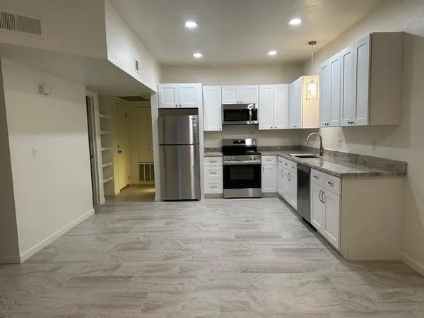$1,450 | 1126 West Elliot Road, Unit 1038, Chandler, AZ 85224