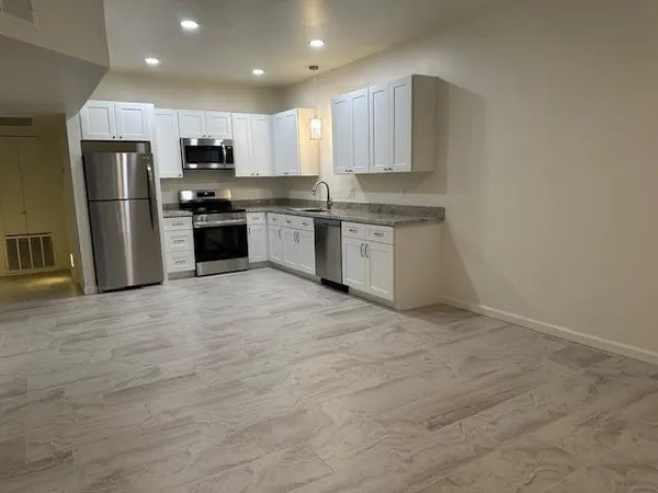 $1,450 | 1126 West Elliot Road, Unit 1038, Chandler, AZ 85224