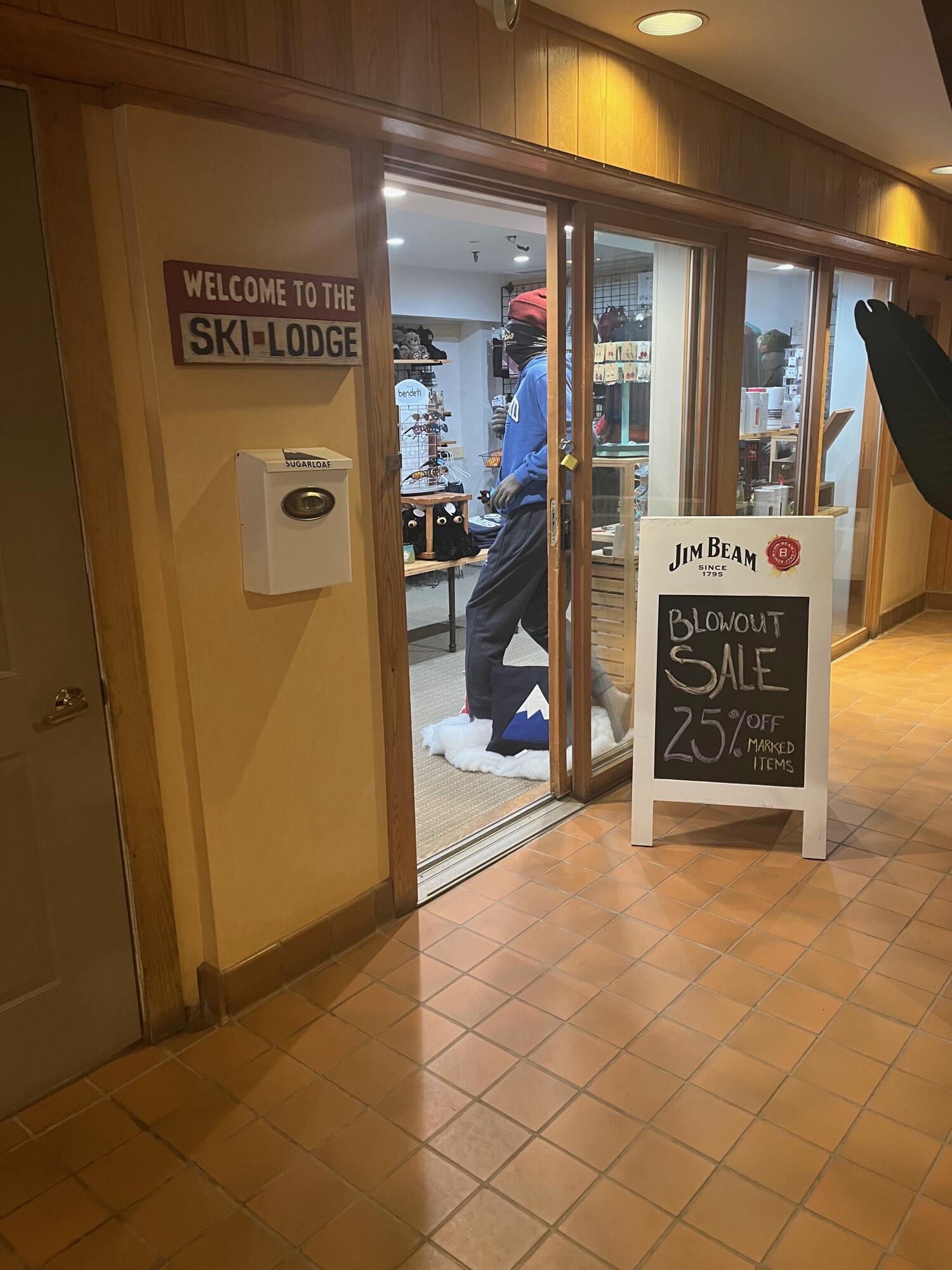 219 Commons Circle, Unit 219 Kingfield, ME 04947 - Photo 11 of 14 IMG_3899