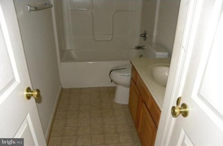 270 Decatur Road Stafford, VA 22554 - Photo 8 of 10 Bath #2