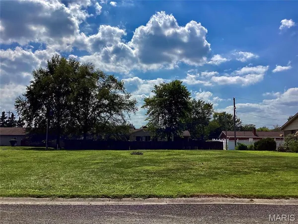 $32,500 | 109 Willow Drive, Freeburg, IL 62243