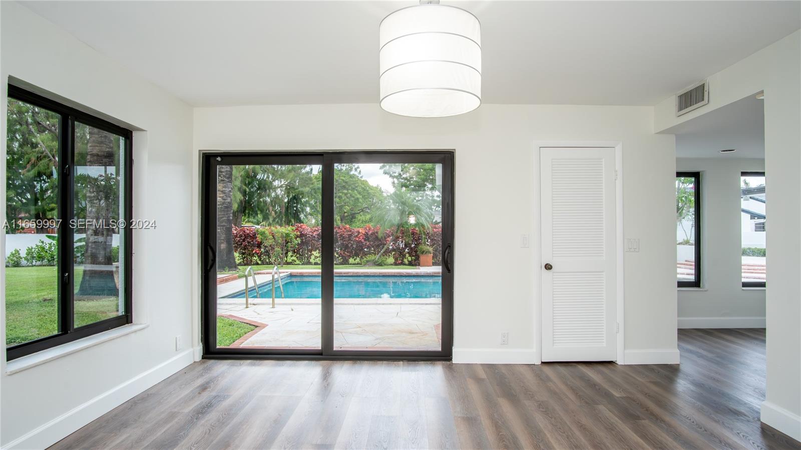 4020 Southwest 129th Avenue Miami, FL 33175 - Photo 14 of 27 Photo 14