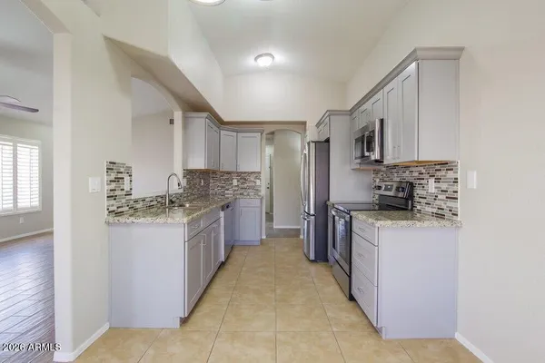 $2,280 | 16634 North 35th Way, Phoenix, AZ 85032