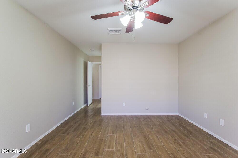 16634 North 35th Way Phoenix, AZ 85032 - Photo 9 of 16 Photo #9