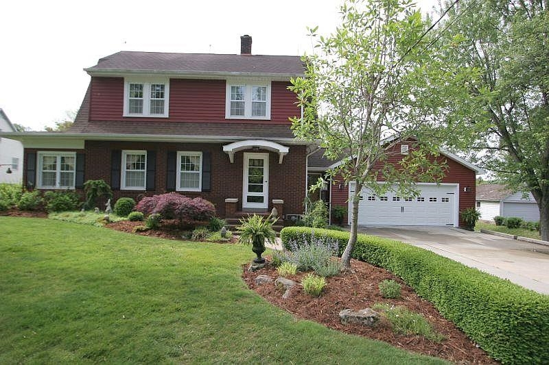 610 East Riverside Drive Jasper, IN 47546 - Photo 1 of 36 Gallery Image 1