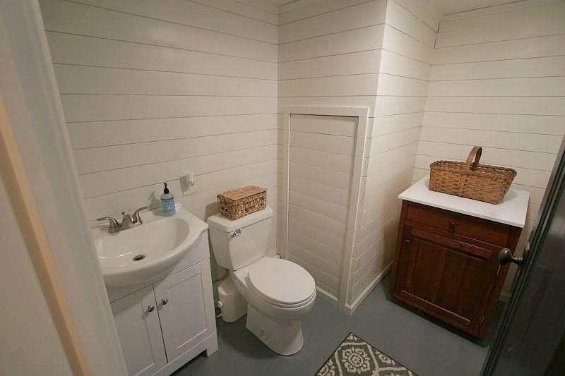 610 East Riverside Drive Jasper, IN 47546 - Photo 32 of 36 Gallery Image 32