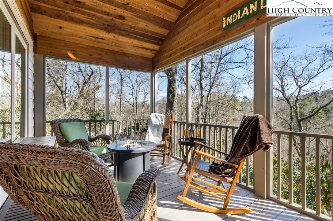 129 Valley View Road Blowing Rock, NC 28605 - Photo 22 of 45