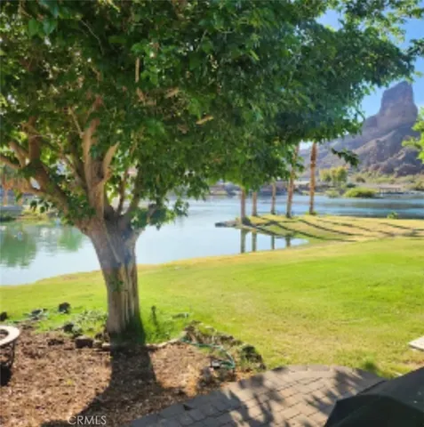 a view of an ocean view