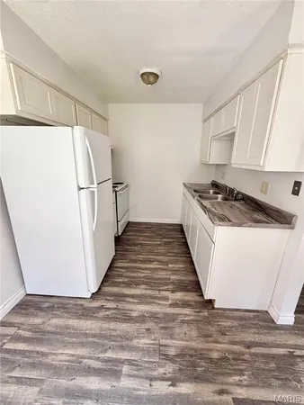 $875 | 1002 Apache Drive, Unit 1, Collinsville, IL 62234