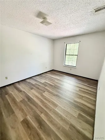 $875 | 1002 Apache Drive, Unit 1, Collinsville, IL 62234