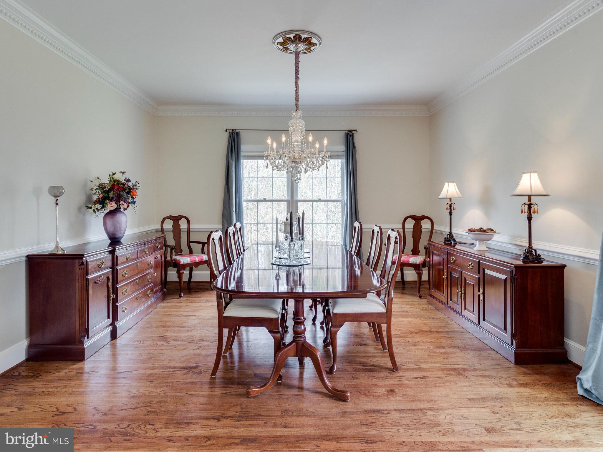 1010 Springvale Road Great Falls, VA 22066 - Photo 8 of 30 Dining Room