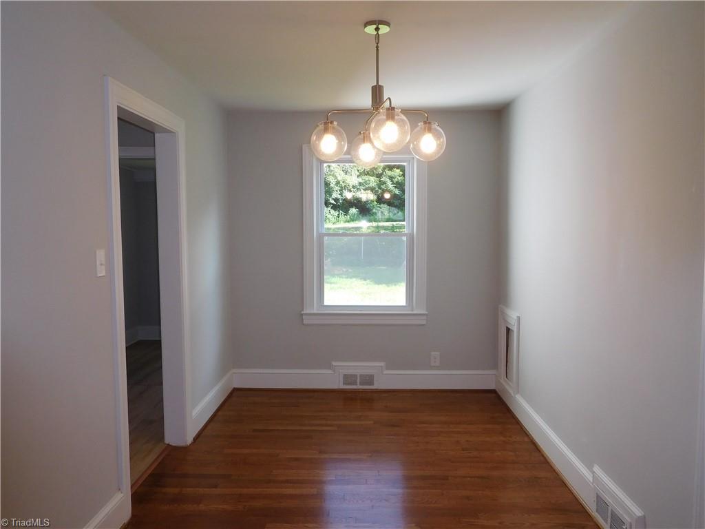 1025 Motor Road Winston-Salem, NC 27105 - Photo 8 of 33 DINING ROOM.