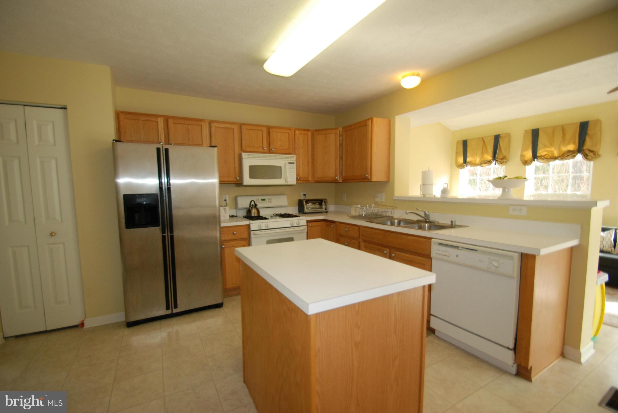 7749 Rotherham Drive Hanover, MD 21076 - Photo 6 of 30 Kitchen