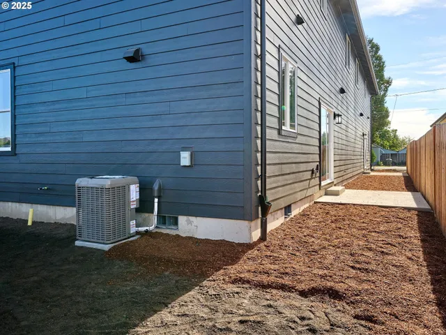 $414,900 | 220 Juniper Avenue, Gervais, OR 97026