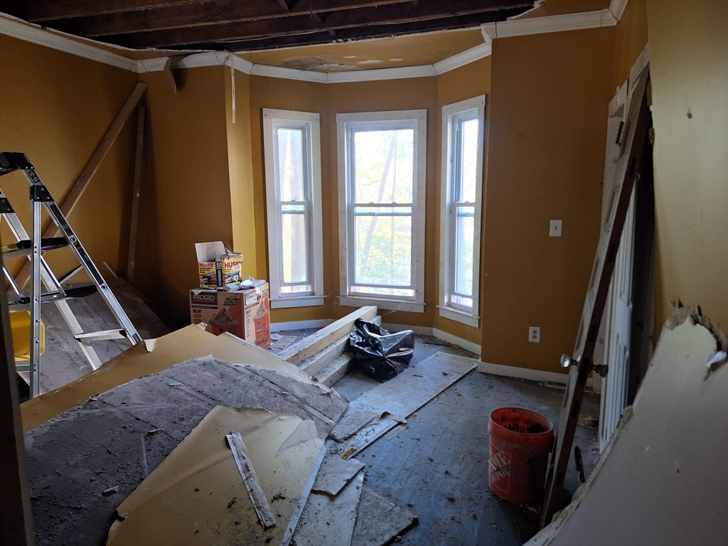 171 Prospect Street Chester, MA 01011 - Photo 6 of 22