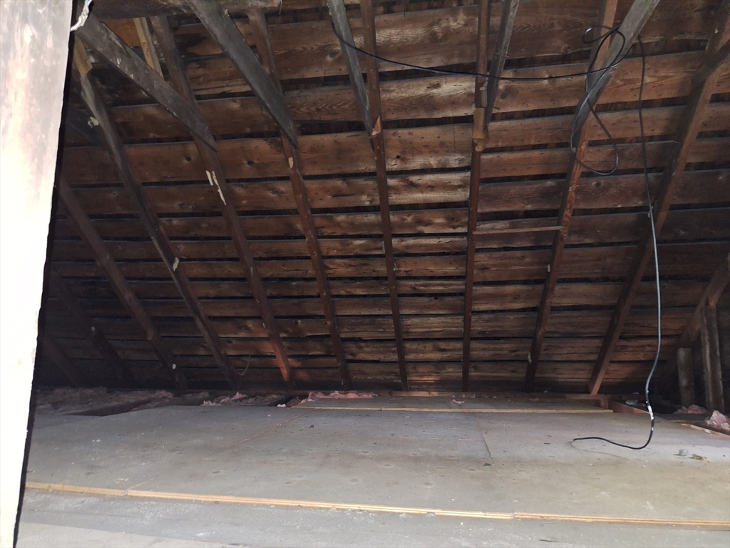 171 Prospect Street Chester, MA 01011 - Photo 9 of 22