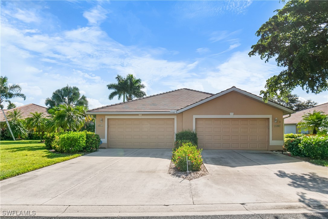 4775 Fairloop Run Lehigh Acres, FL 33973 - Photo 2 of 50