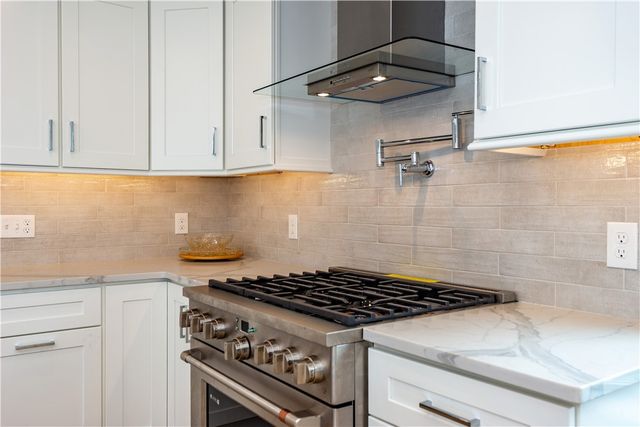 $1,500,000 | 5 Williams Street, Unit 4, Warwick, RI 02818