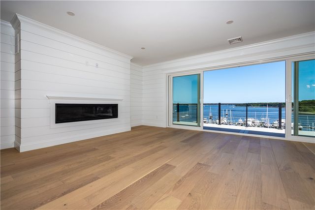 $1,500,000 | 5 Williams Street, Unit 4, Warwick, RI 02818