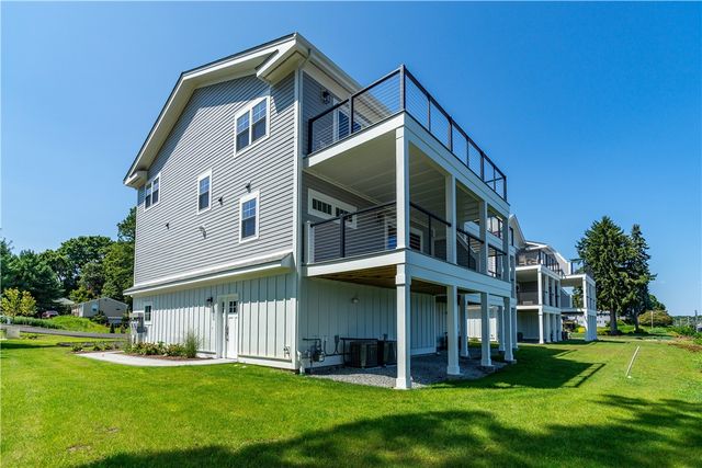 $1,500,000 | 5 Williams Street, Unit 4, Warwick, RI 02818