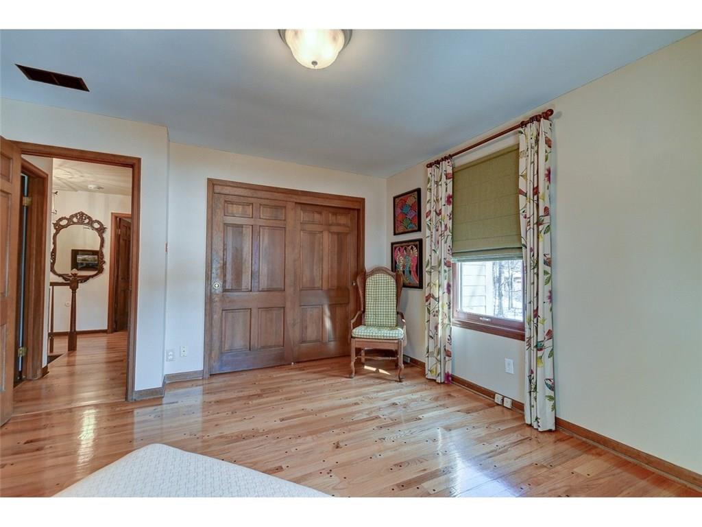 6345 Knyghton Road Indianapolis, IN 46220 - Photo 18 of 37 Gallery Image 18