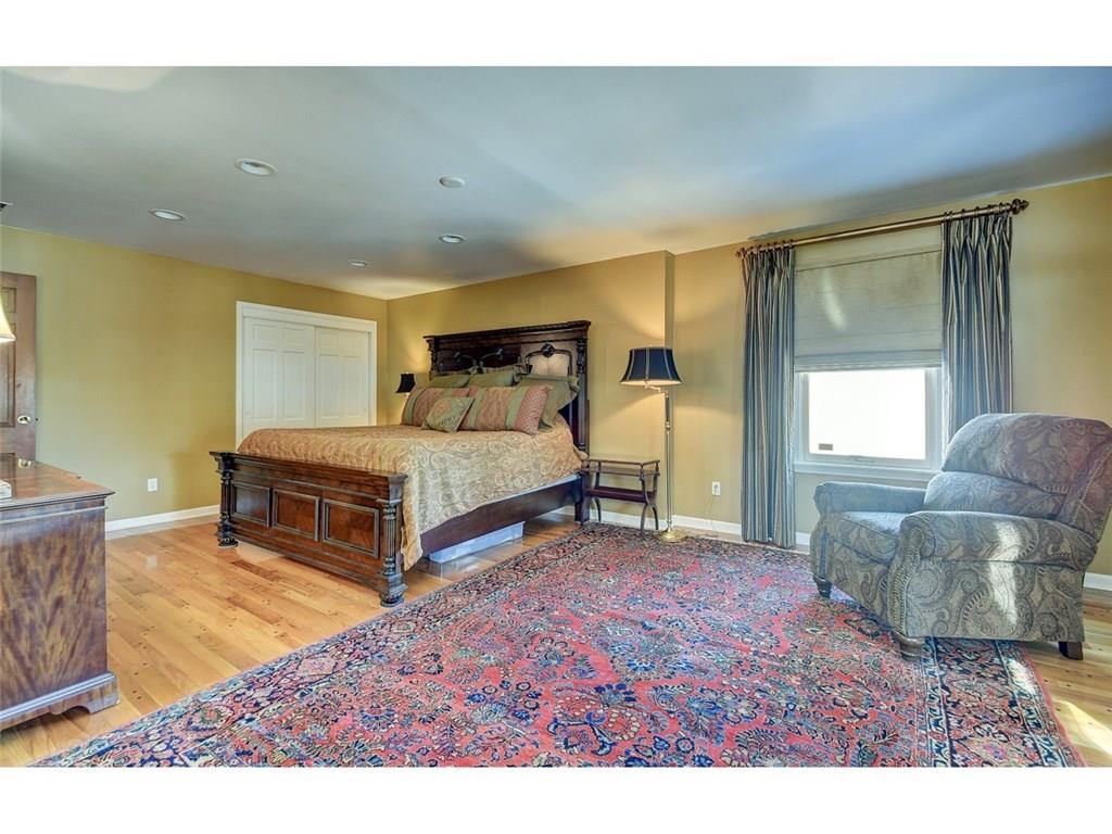 6345 Knyghton Road Indianapolis, IN 46220 - Photo 21 of 37 Gallery Image 21