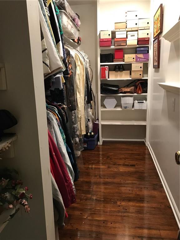 6345 Knyghton Road Indianapolis, IN 46220 - Photo 25 of 37 Gallery Image 25