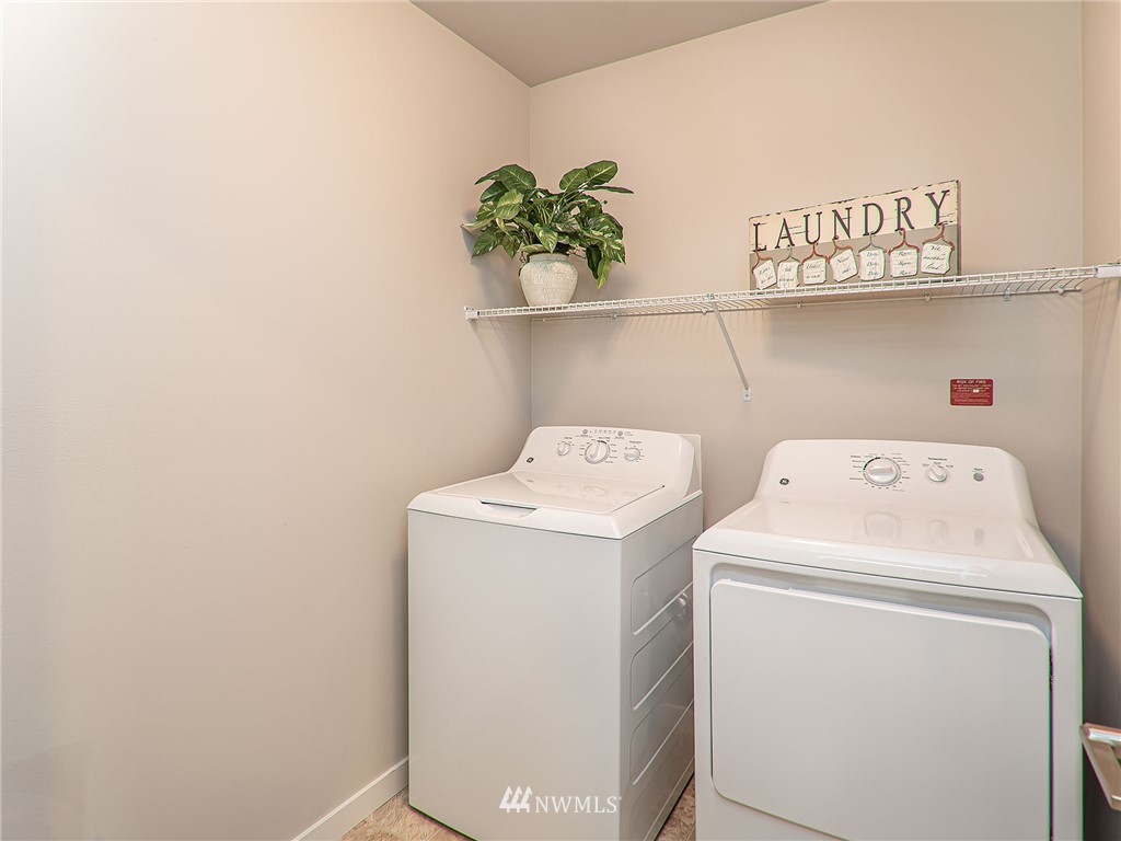 19 157th Lane Southeast Bothell, WA 98012 - Photo 15 of 24 Gallery Image 15
