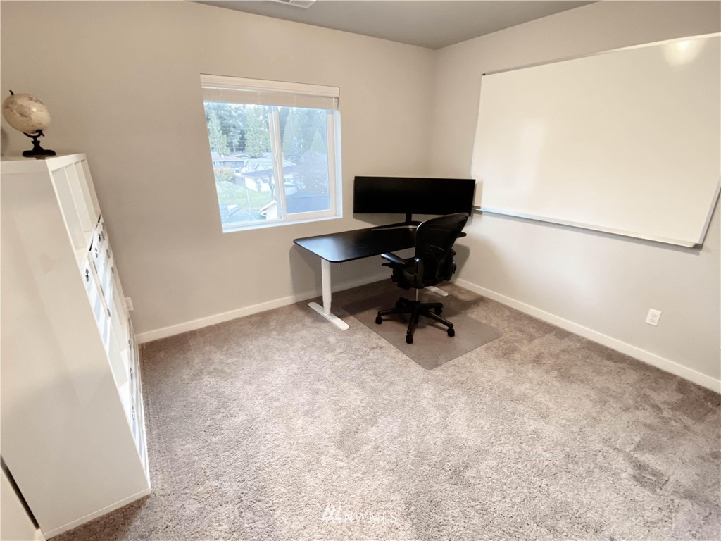 19 157th Lane Southeast Bothell, WA 98012 - Photo 20 of 24 Gallery Image 20